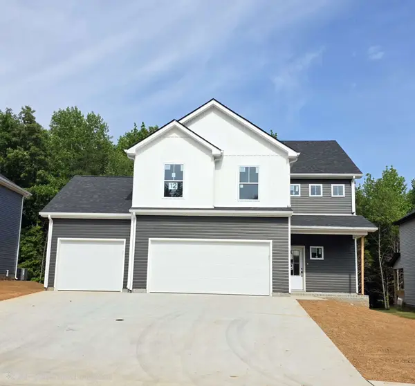 145 Monaghan Dr, Clarksville, TN 37042