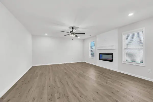 1121 Black Rock Rd, Clarksville, TN 37040