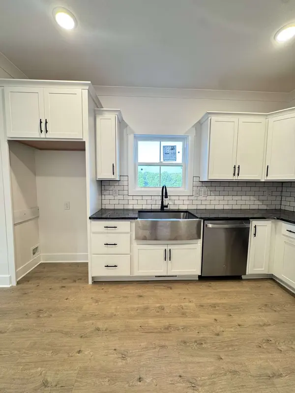 3162 E Old Ashland City Rd #E, Clarksville, TN 37043