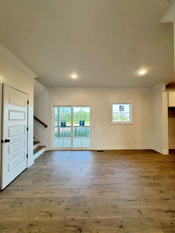 3162 E Old Ashland City Rd #E, Clarksville, TN 37043