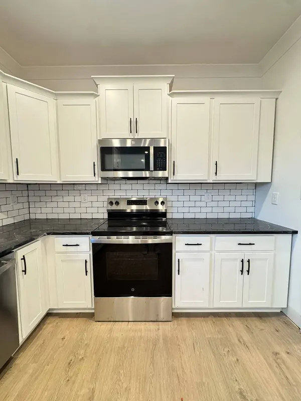 3162 E Old Ashland City Rd #E, Clarksville, TN 37043