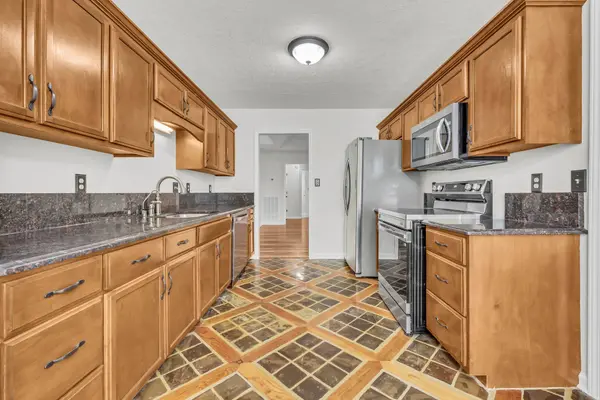 633 Wolfchase Dr, Clarksville, TN 37042