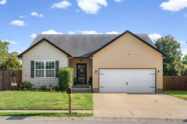 400 Leslie Wood Dr