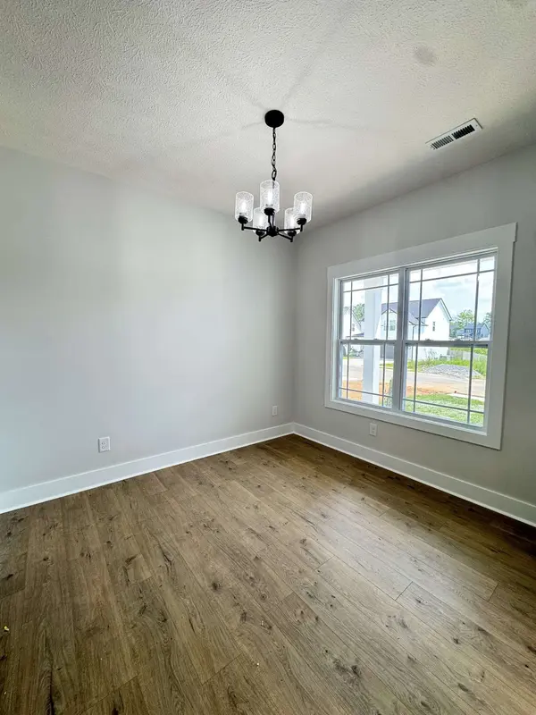 309 Wesson Dr, Clarksville, TN 37043