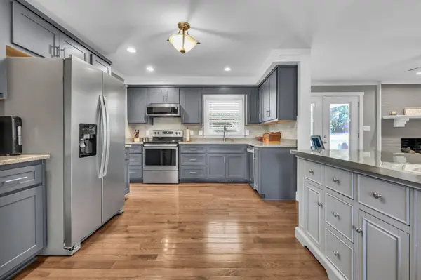 1301 Southern Pkwy, Clarksville, TN 37040