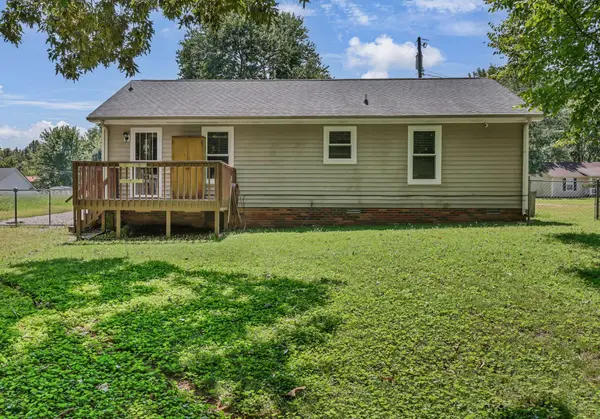 743 Spees Dr, Clarksville, TN 37042