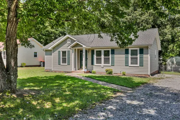 743 Spees Dr, Clarksville, TN 37042