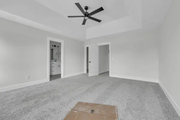 345 Wesson Dr, Clarksville, TN 37043