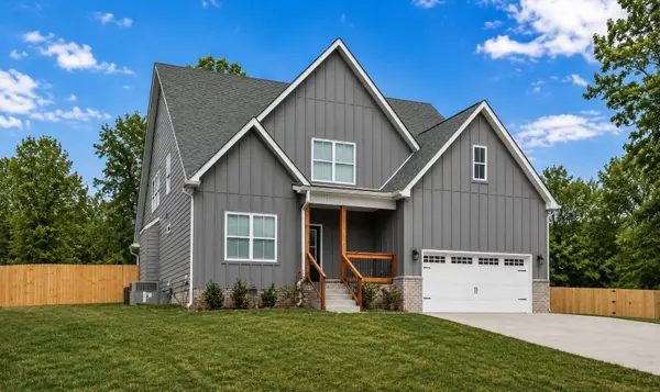 1741 Powell Rd, Clarksville, TN 37043