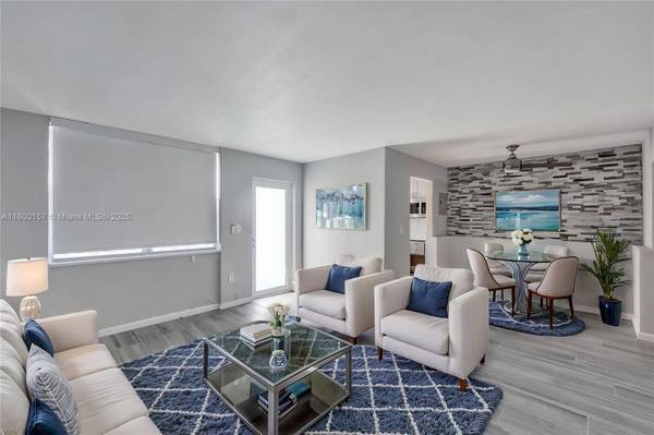 701 Collins Ave #4D, Miami Beach, FL 33139