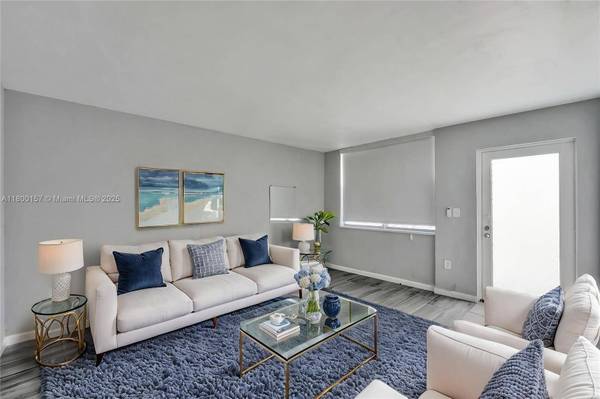 701 Collins Ave #4D, Miami Beach, FL 33139