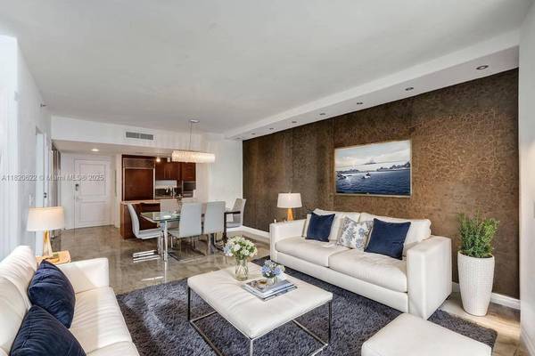 485 Brickell Ave #2009, Miami, FL 33131