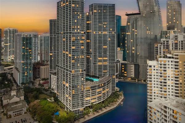 485 Brickell Ave #2009, Miami, FL 33131