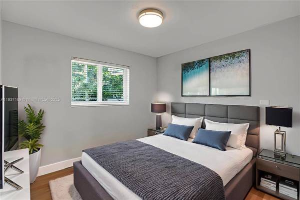 16000 N Miami Ave, Miami, FL 33169