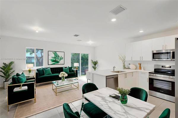 5000 SW 37th St, Pembroke Park, FL 33023