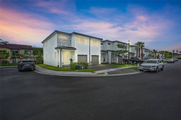 5000 SW 37th St, Pembroke Park, FL 33023