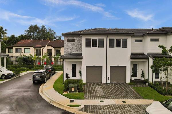 5000 SW 37th St, Pembroke Park, FL 33023