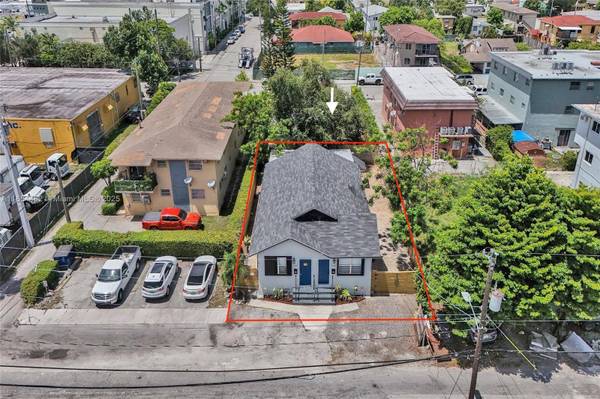 2137 SW 4th St, Miami, FL 33135