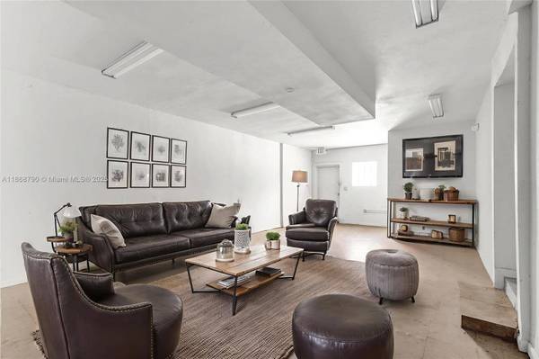 201 E Hallandale Beach Blvd, Hallandale Beach, FL 33009