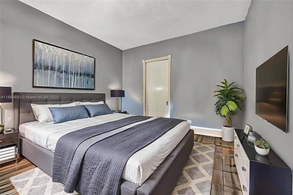 9156 NW 3rd Ave, Miami, FL 33150