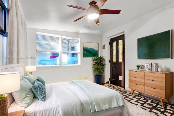 9156 NW 3rd Ave, Miami, FL 33150