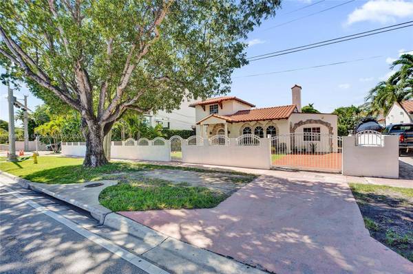 2024 Alton Rd, Miami Beach, FL 33140