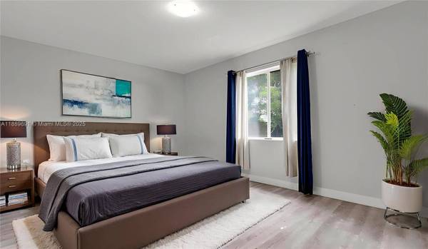 1812 NE 2nd St, Homestead, FL 33033