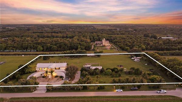 19870 SW 190th St, Miami, FL 33187