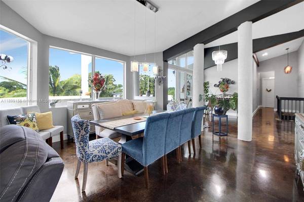 19870 SW 190th St, Miami, FL 33187