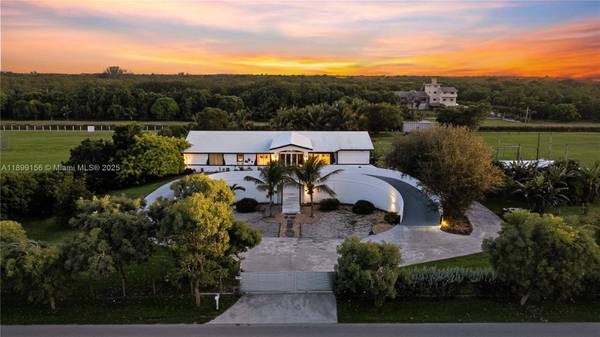 19870 SW 190th St, Miami, FL 33187