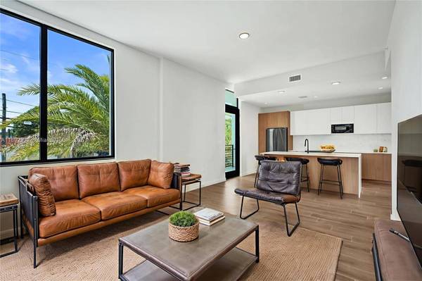 505 NE 61st St, Miami, FL 33137