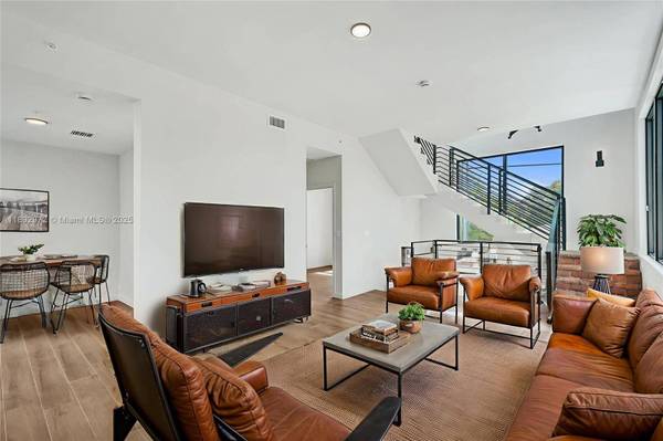 505 NE 61st St, Miami, FL 33137