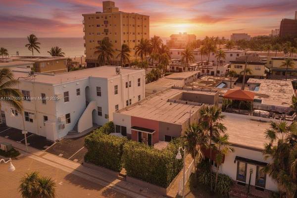 322 Oklahoma St, Hollywood, FL 33019