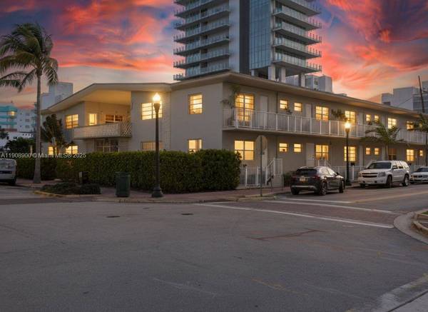 101 Collins Ave #2, Miami Beach, FL 33139