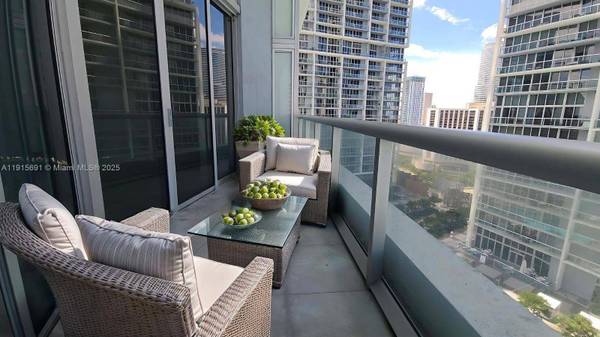 495 Brickell Ave #2206, Miami, FL 33131