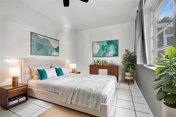 1943 Rodman Street, Hollywood, FL 33020