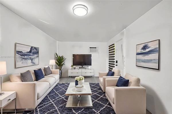 1943 Rodman Street, Hollywood, FL 33020