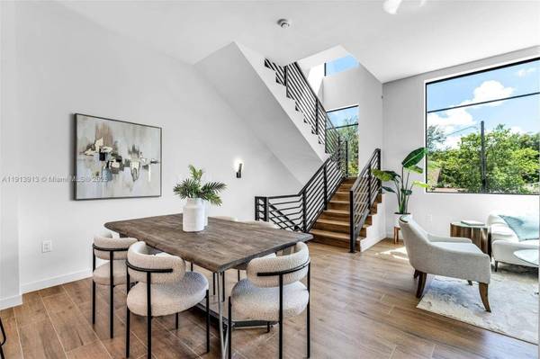 523 NE 61st St, Miami, FL 33137