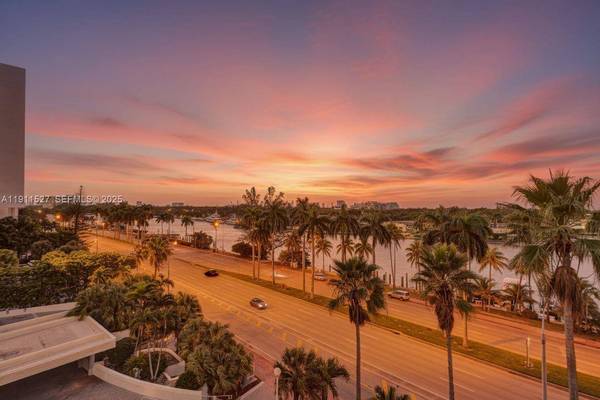 5005 Collins Ave #608, Miami Beach, FL 33140