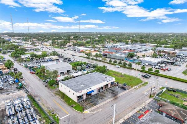 5960 SW 23rd St, West Park, FL 33023