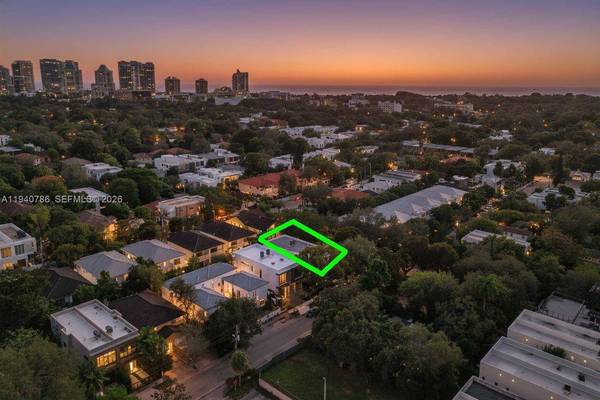 3073 Hibiscus St., Miami, FL 33133