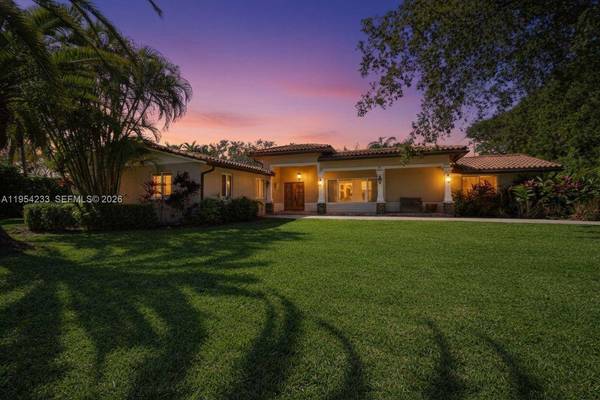 15144 SW 72nd Ct, Palmetto Bay, FL 33158