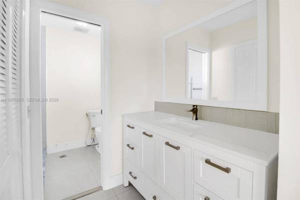 13844 SW 15th St, Miami, FL 33184