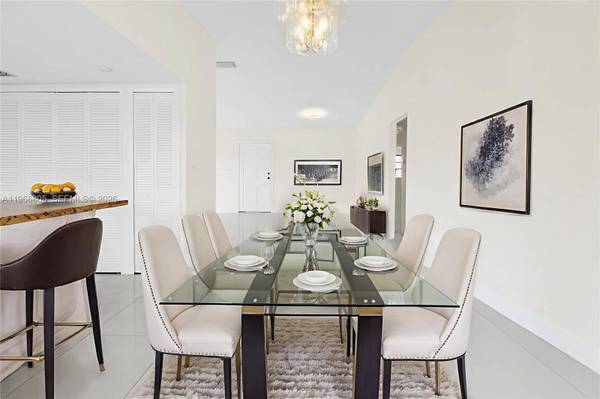 13844 SW 15th St, Miami, FL 33184