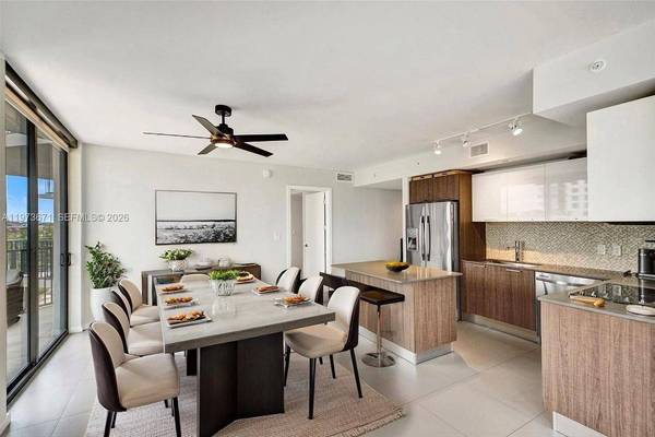 5252 NW 85th Ave #311, Doral, FL 33166