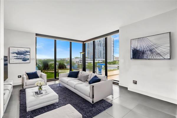 5252 NW 85th Ave #311, Doral, FL 33166