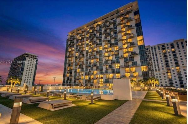 5252 NW 85th Ave #311, Doral, FL 33166