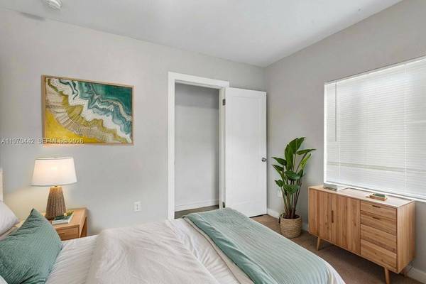 435 NE 69th St, Miami, FL 33138