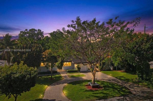 1110 NE 100th St, Miami Shores, FL 33138