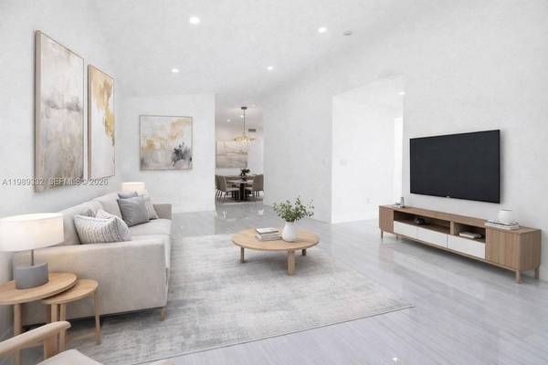 8961 SW 6th St, Miami, FL 33174